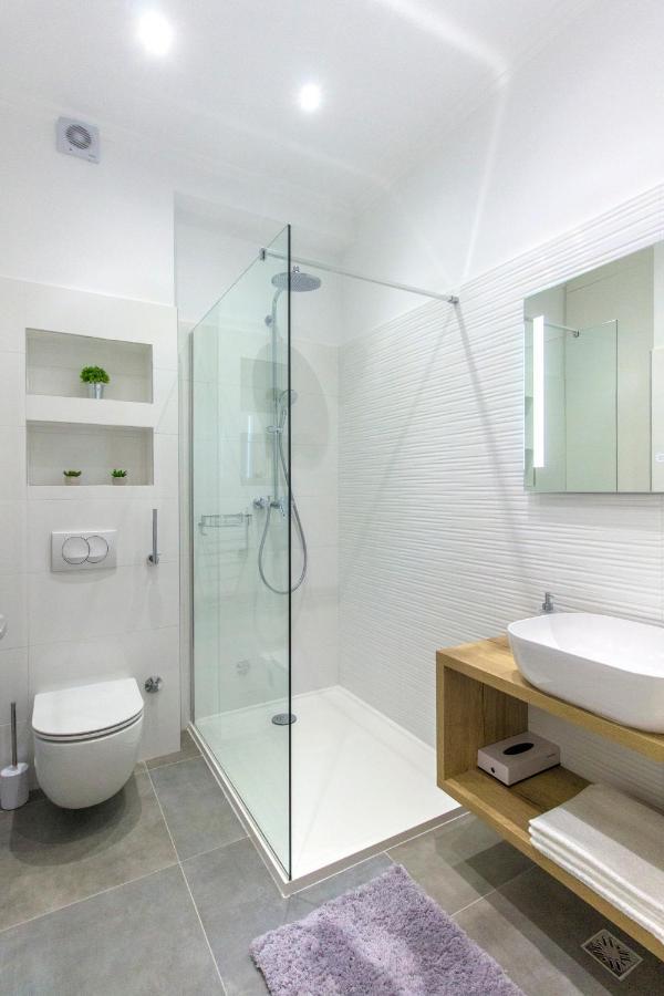 Apartment Ena ,City Center Šibenik Buitenkant foto