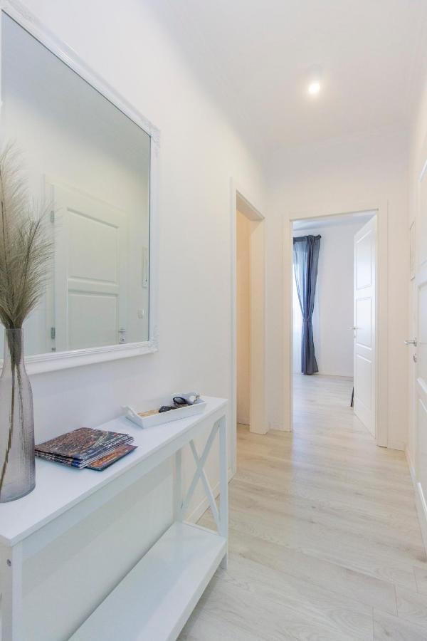 Apartment Ena ,City Center Šibenik Buitenkant foto