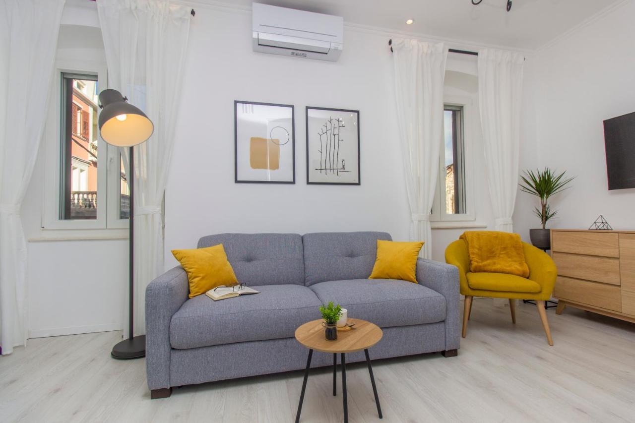 Apartment Ena ,City Center Šibenik Buitenkant foto